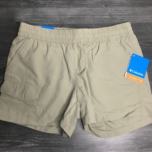 Columbia Active Khaki Shorts